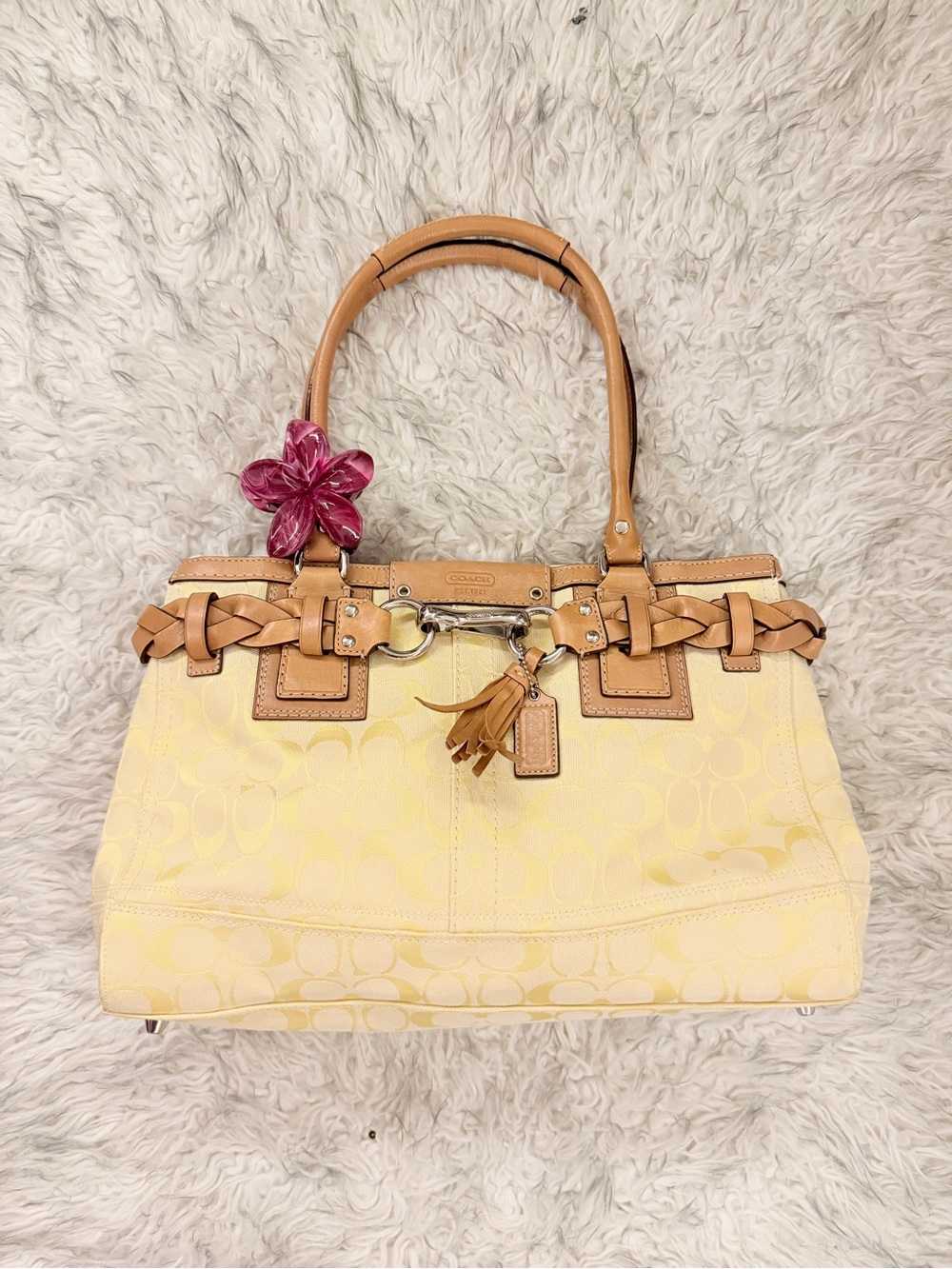 Coach Hampton Signature Carryall Shoulder Bag - Yellow